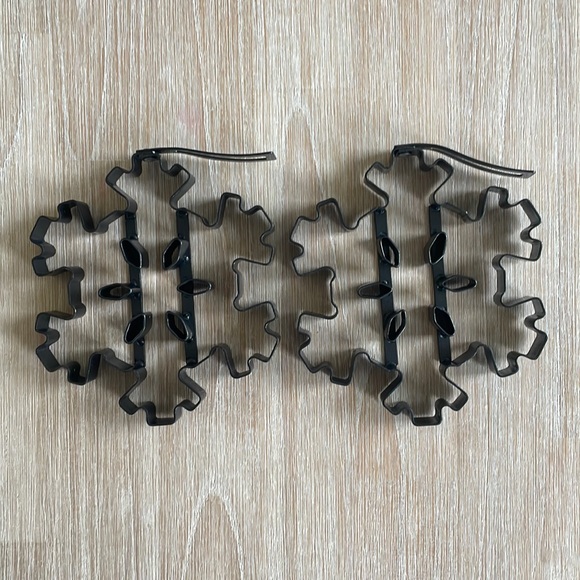 ❄️ 🥞 Snowflake Pancake Mold  🥞 ❄️ - Picture 2 of 3